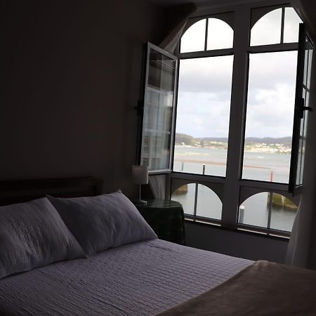 Hostal O Forno Porto do Barqueiro ภายนอก รูปภาพ