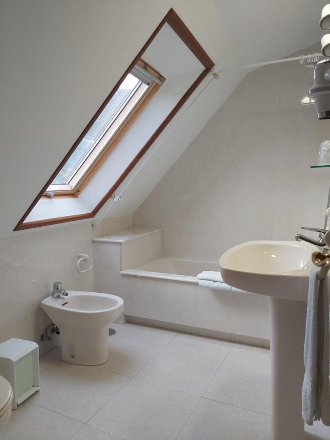 Hostal O Forno Porto do Barqueiro ห้อง รูปภาพ