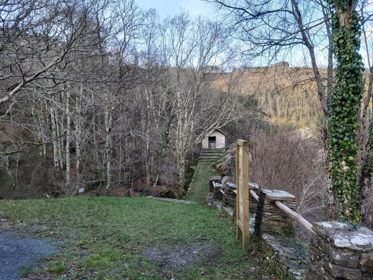 Hostal O Forno Porto do Barqueiro ภายนอก รูปภาพ