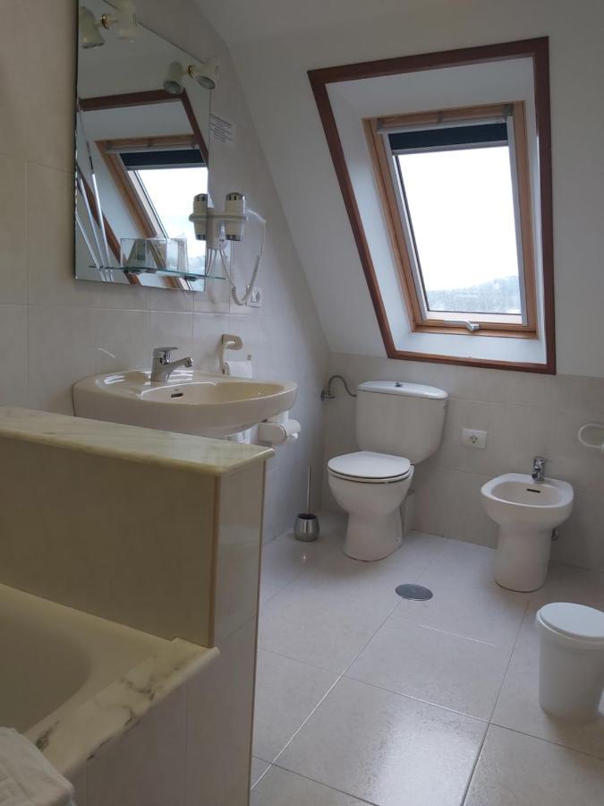 Hostal O Forno Porto do Barqueiro ห้อง รูปภาพ
